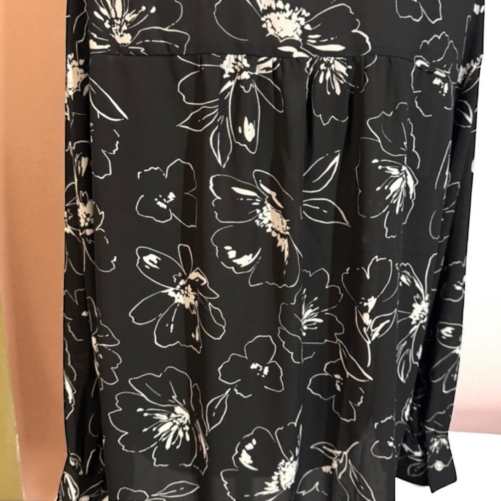 Ann Taylor Factory Black Blouse - Picture 5 of 8
